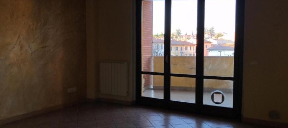 3 rooms Apartment in Poggibonsi, Italy No. 29489 6