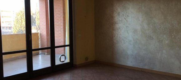 3 rooms Apartment in Poggibonsi, Italy No. 29489 4