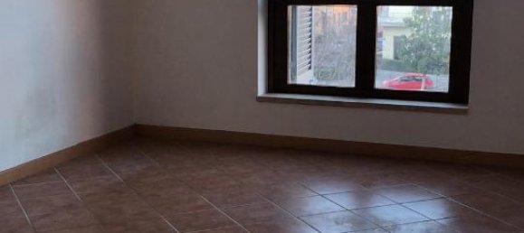3 rooms Apartment in Poggibonsi, Italy No. 29489 11