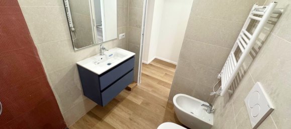 2 rooms Apartment in Rome, Italy No. 198005 40