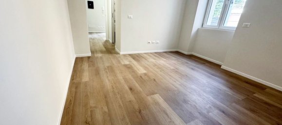 2 rooms Apartment in Rome, Italy No. 198005 35