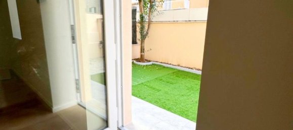 2 rooms Apartment in Rome, Italy No. 198005 20