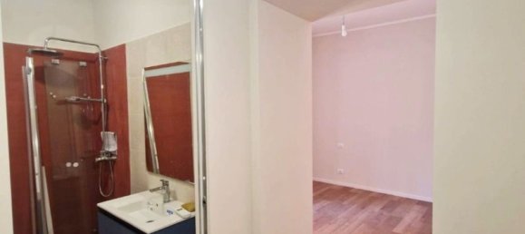 2 rooms Apartment in Rome, Italy No. 198005 37