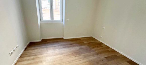 2 rooms Apartment in Rome, Italy No. 198005 34