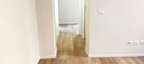 2 rooms Apartment in Rome, Italy No. 198005 36