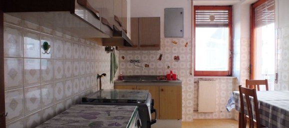 Квартира с 5 комнатами в Кьети, Италия № 80120 9