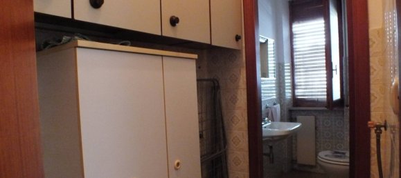 Квартира с 5 комнатами в Кьети, Италия № 80120 13