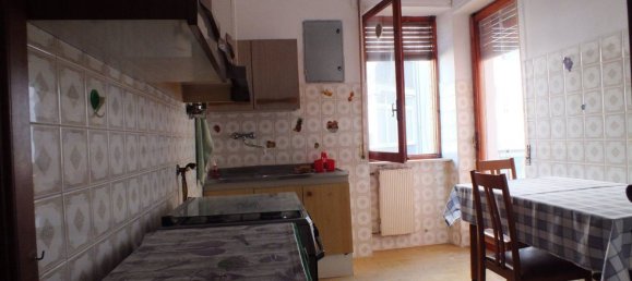 Квартира с 5 комнатами в Кьети, Италия № 80120 11