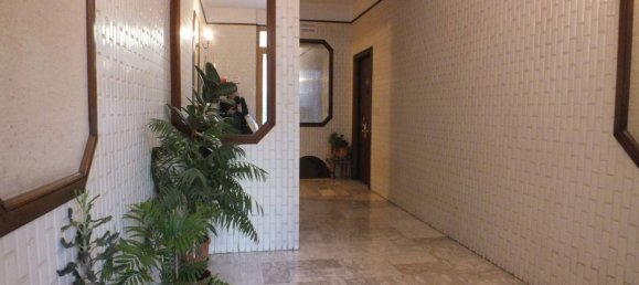 Квартира с 5 комнатами в Кьети, Италия № 80120 24