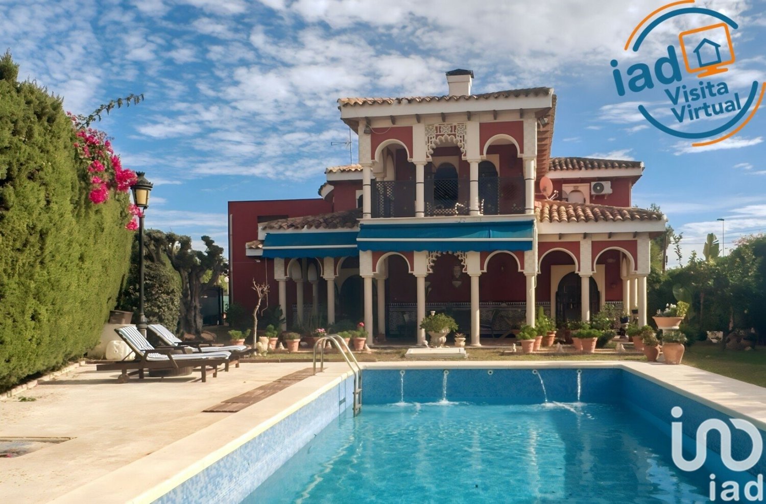 8 bedrooms House in Torrevieja, Spain No. 293722