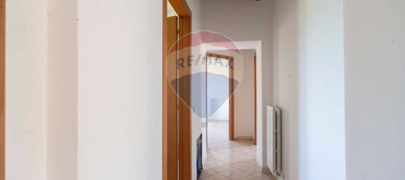 4 bedrooms House in Cupramontana, Italy No. 318885 13