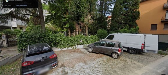 15m² Parking in Bologna, Italy No. 167635 2