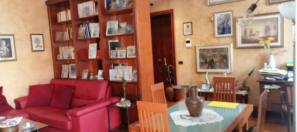 3 rooms Apartment in Rome, Italy No. 215360 11