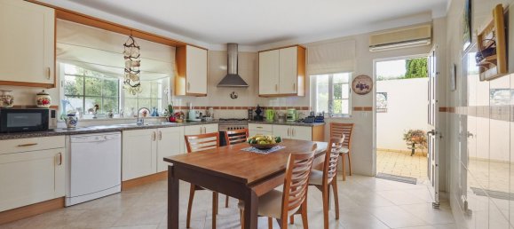 4 bedrooms Villa in Lagoa, Portugal No. 102852 12