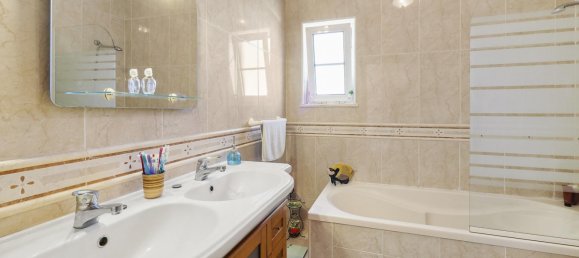 4 bedrooms Villa in Lagoa, Portugal No. 102852 30