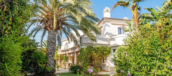 2 bedrooms Villa in Marbella, Spain No. 62791 3