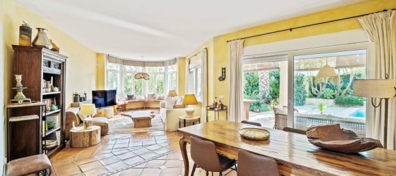 2 bedrooms Villa in Marbella, Spain No. 62791 13