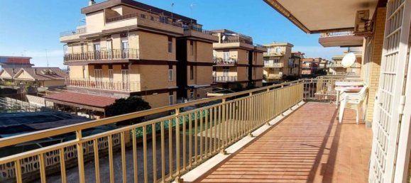 2 chambres Appartement à Pomezia, Italy No. 294197 16