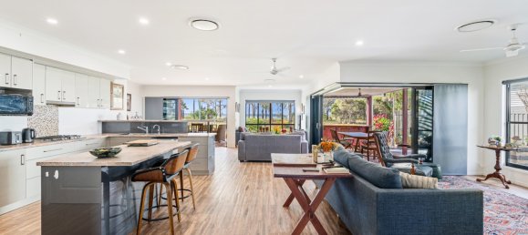 Casa de 4 dormitorios en Burrum Heads, Australia No. 500 5