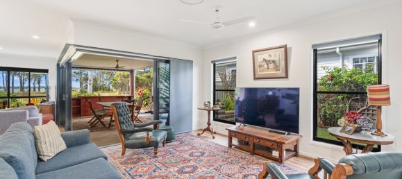 Casa de 4 dormitorios en Burrum Heads, Australia No. 500 9