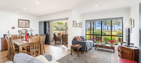 Casa de 4 dormitorios en Burrum Heads, Australia No. 500 10