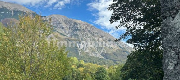 4 rooms House in Sant'Eufemia a Maiella, Italy No. 342124 3