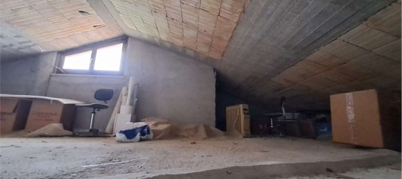 7-Zimmer Haus in Monte Roberto, Italy, Nr. 194198 31