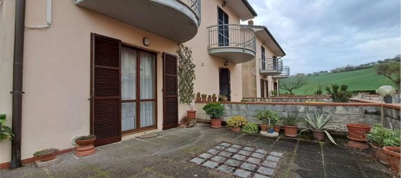 7-Zimmer Haus in Monte Roberto, Italy, Nr. 194198 9