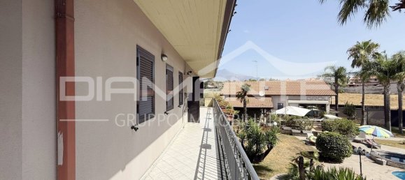 12-Zimmer Villa in Mascalucia, Italy, Nr. 276356 47