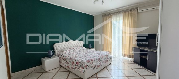 12-Zimmer Villa in Mascalucia, Italy, Nr. 276356 30