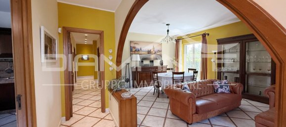 12-Zimmer Villa in Mascalucia, Italy, Nr. 276356 34