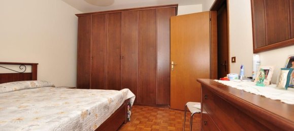 4 rooms Apartment in Santa Lucia di Piave, Italy No. 221400 33