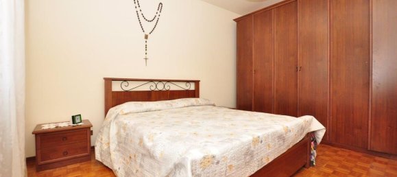 4 rooms Apartment in Santa Lucia di Piave, Italy No. 221400 32
