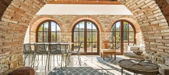 8 bedrooms House in Anghiari, Italy No. 163743 9