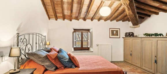 8 bedrooms House in Anghiari, Italy No. 163743 6