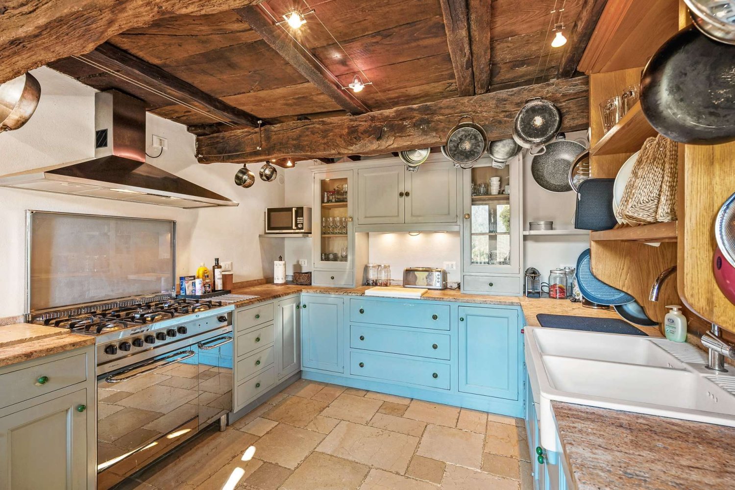 8 bedrooms House in Anghiari, Italy No. 163743