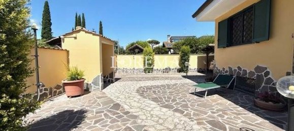 Вилла с 5 комнатами в Рим, Италия № 267045 6