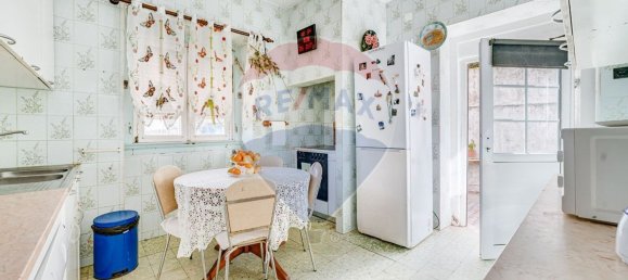 7 bedrooms House in Bucelas, Portugal No. 34973 15