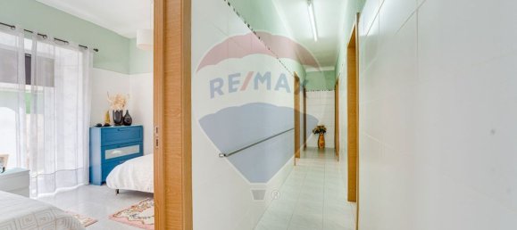 7 bedrooms House in Bucelas, Portugal No. 34973 24