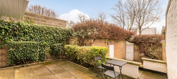 4 bedrooms House in London, United Kingdom No. 8917 6