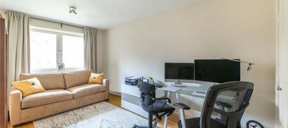 4 bedrooms House in London, United Kingdom No. 8917 16