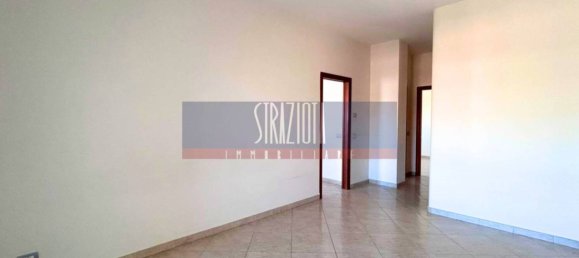 2 Schlafzimmer Wohnung in Modugno, Italy, Nr. 285081 4