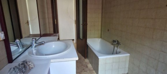 5 rooms Apartment in Casale Monferrato, Italy No. 276528 11