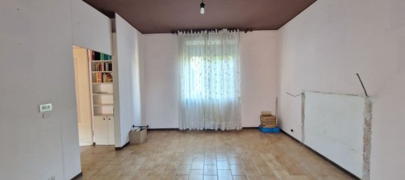 5 rooms Apartment in Casale Monferrato, Italy No. 276528 5
