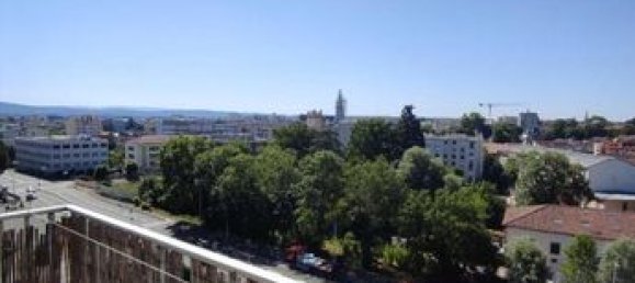 3 Schlafzimmer Wohnung in Bourg-en-Bresse, France, Nr. 310927 11