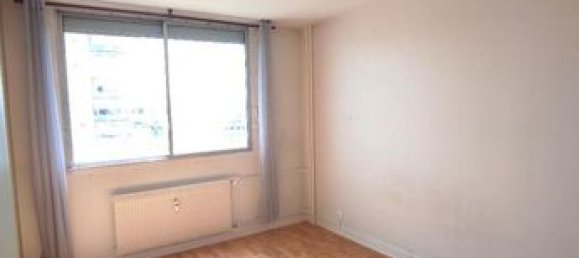 3 Schlafzimmer Wohnung in Bourg-en-Bresse, France, Nr. 310927 6