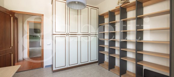 5 rooms Apartment in Cagliari, Italy No. 289048 15