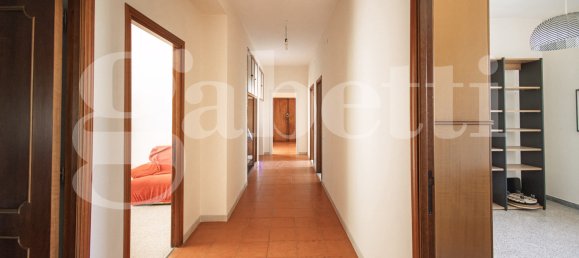 5 rooms Apartment in Cagliari, Italy No. 289048 18