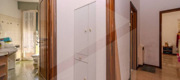 5 rooms Apartment in Bologna, Italy No. 29279 96