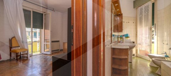 5 rooms Apartment in Bologna, Italy No. 29279 86